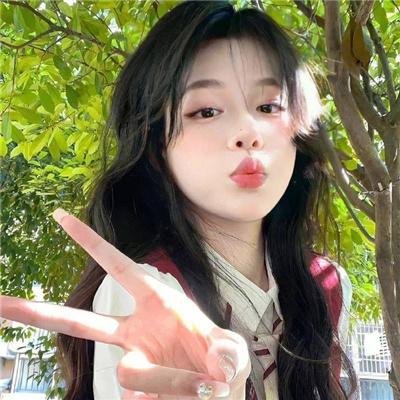 阳台上的坏女孩